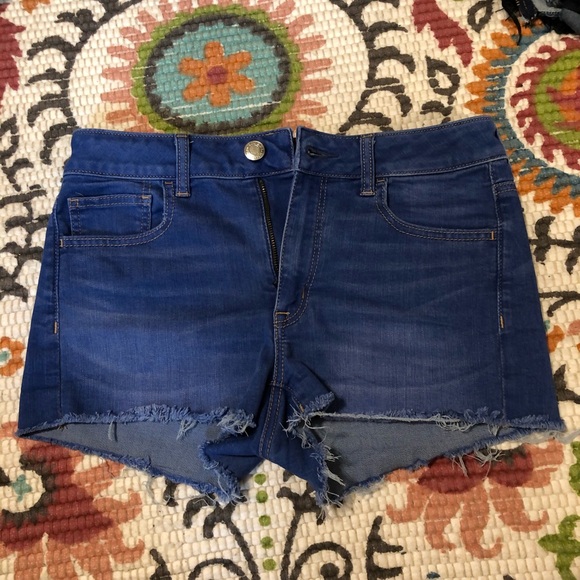 Shorts - Picture 1 of 2